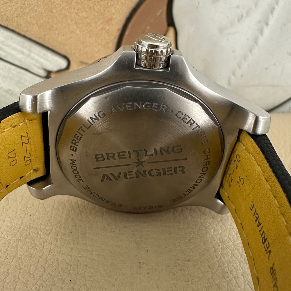 Breitling Avenger Seawolf A17319 8