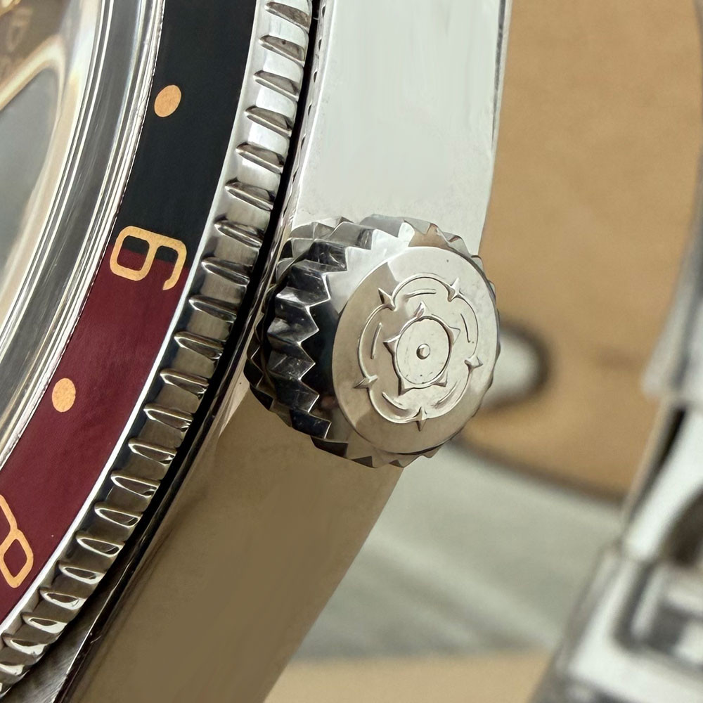 Tudor BLACK BAY GMT 58 7939G1A0NRU 4