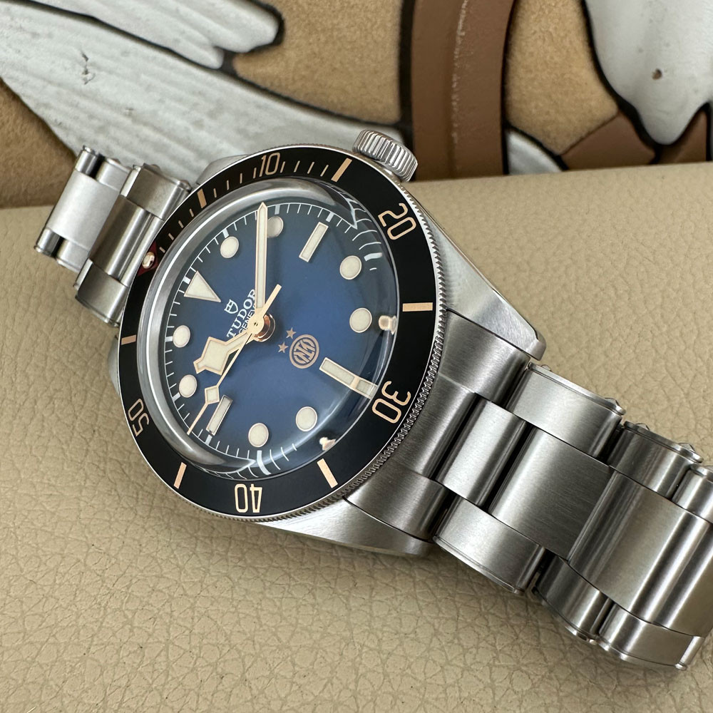 Tudor Black Bay 58 Inter Celebration Limited Ed 79030N 14