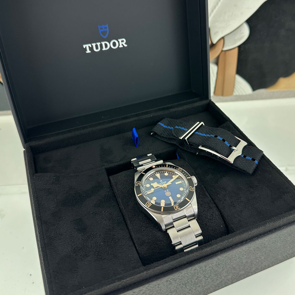 Tudor Black Bay 58 Inter Celebration Limited Ed 79030N 17