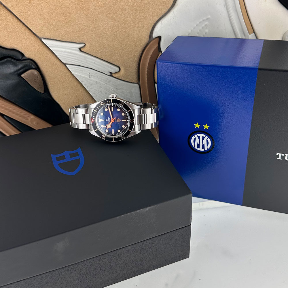 Tudor Black Bay 58 Inter Celebration Limited Ed 79030N 1