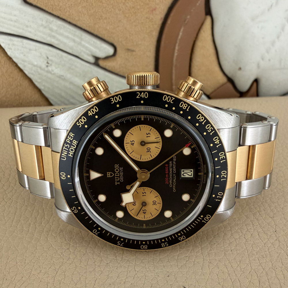 Tudor Black Bay Chrono 79363N 8