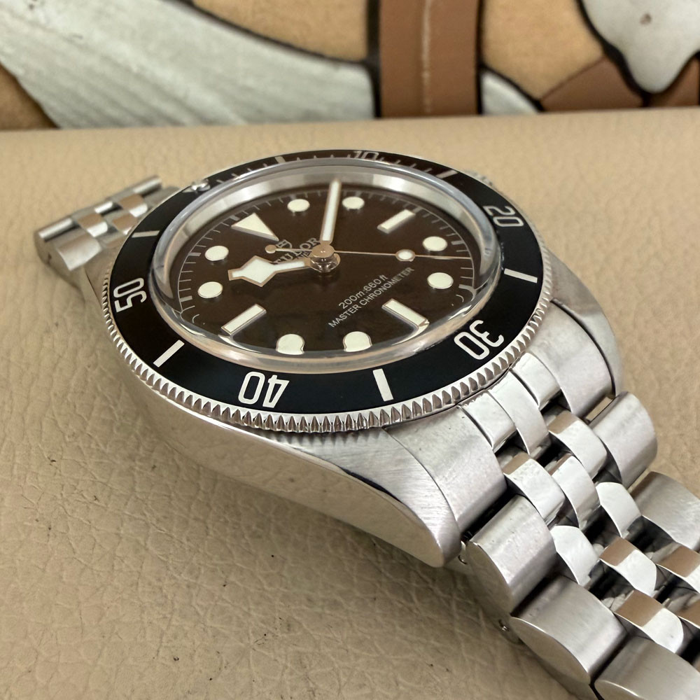 Tudor Black Bay 7941A1A0NU 12