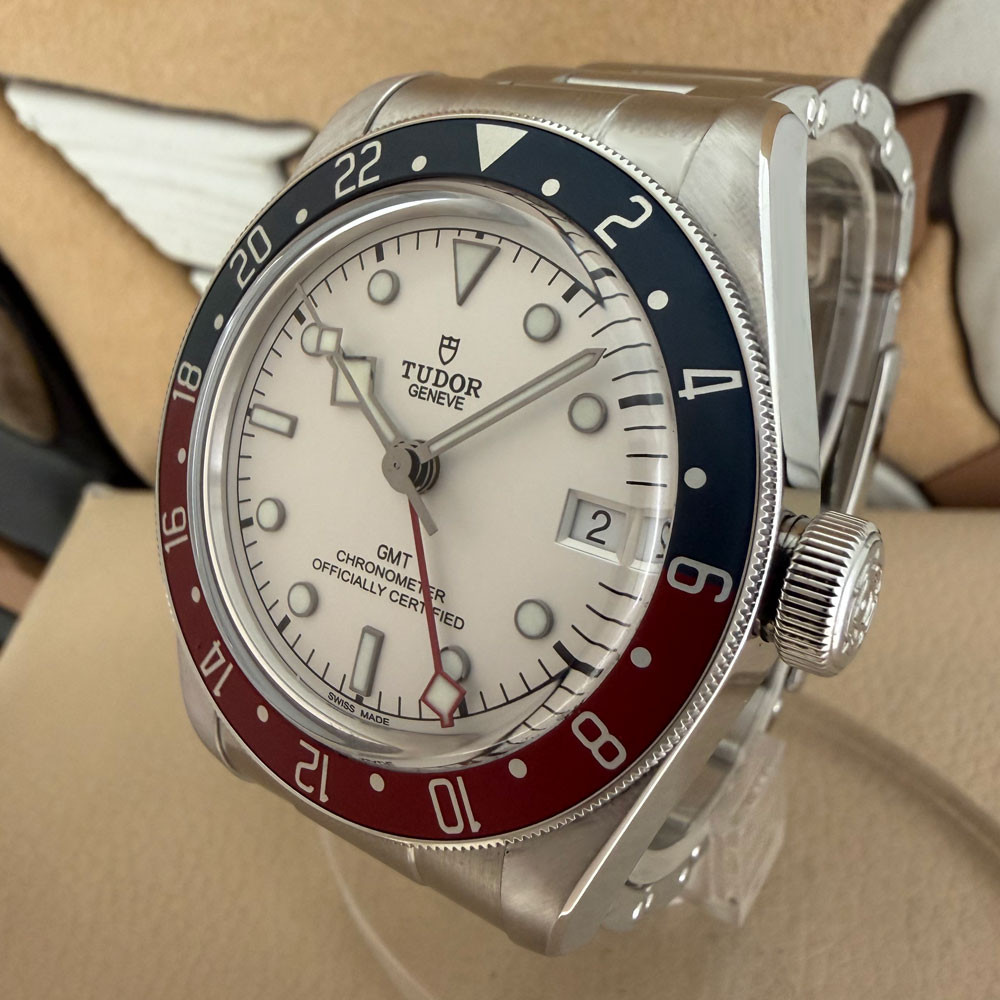 Tudor Black Bay GMT 79830RB 2