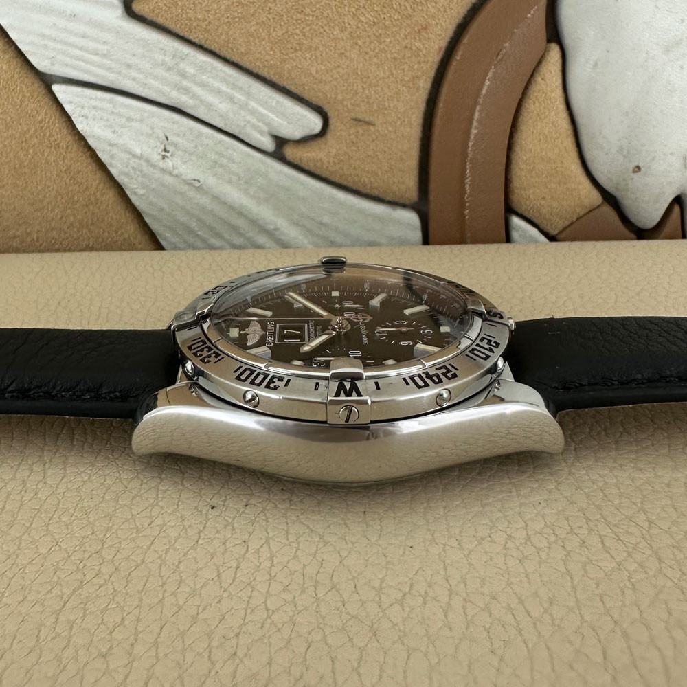 Breitling Blackbird A44359 10