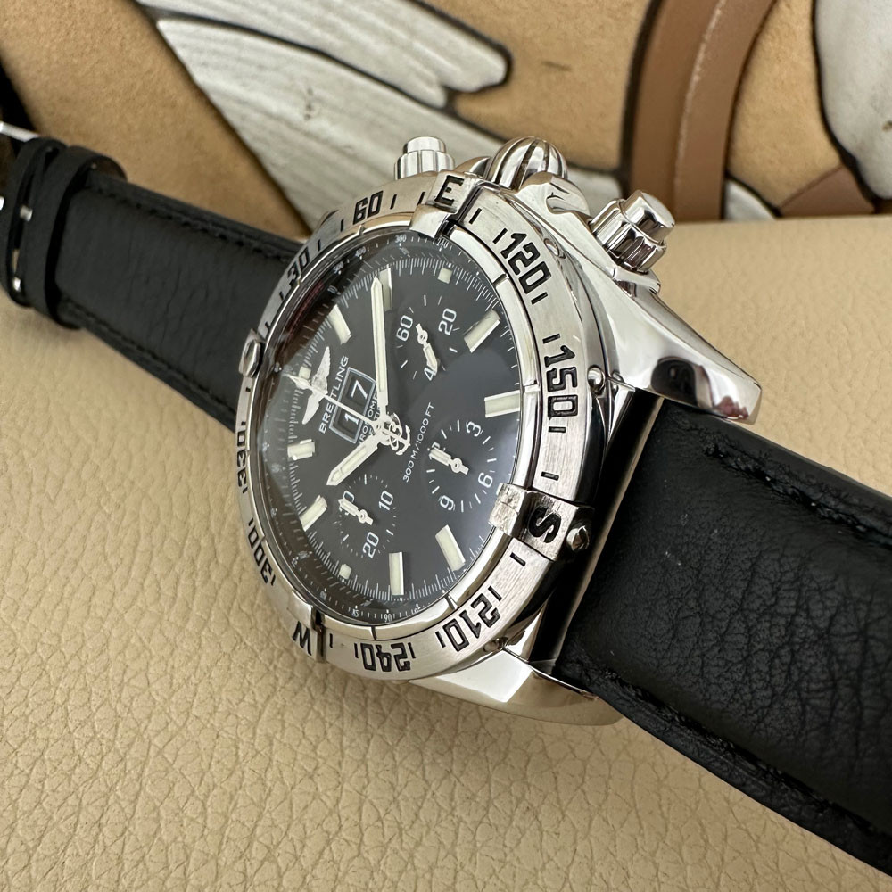 Breitling Blackbird A44359 12