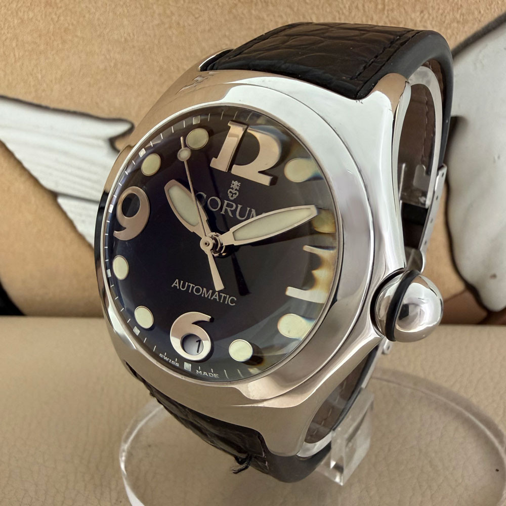 Corum Bubble 82.150.20 2