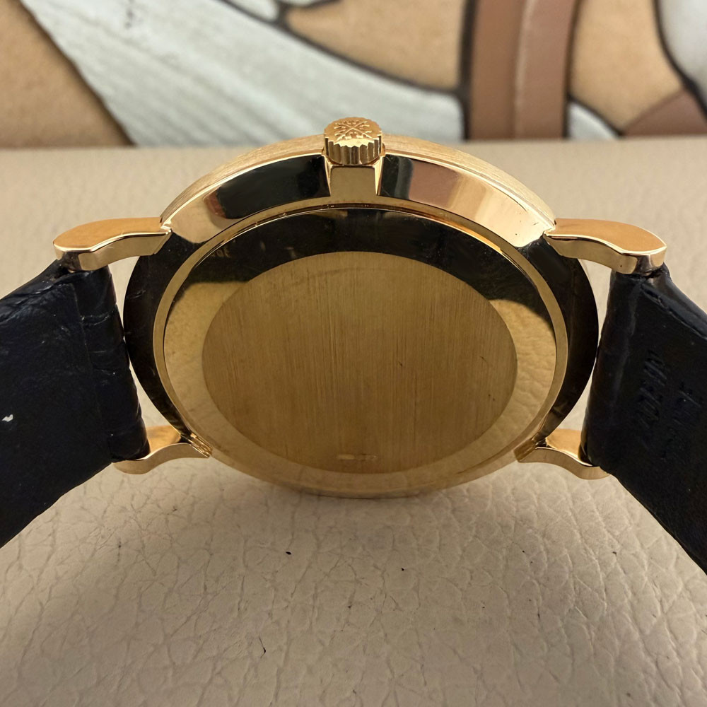 Patek Philippe Calatrava Clous de Paris 3919 8