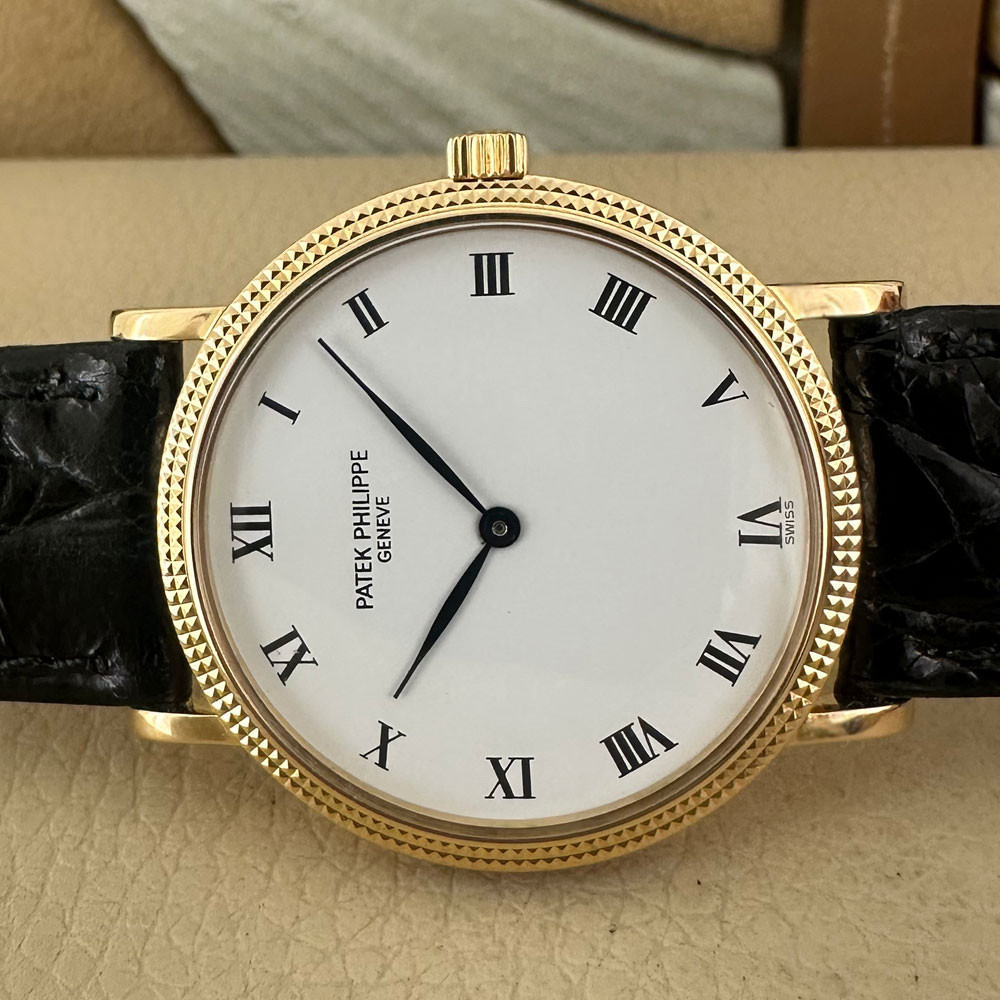 Patek Philippe Calatrava Clous de Paris 3992 15