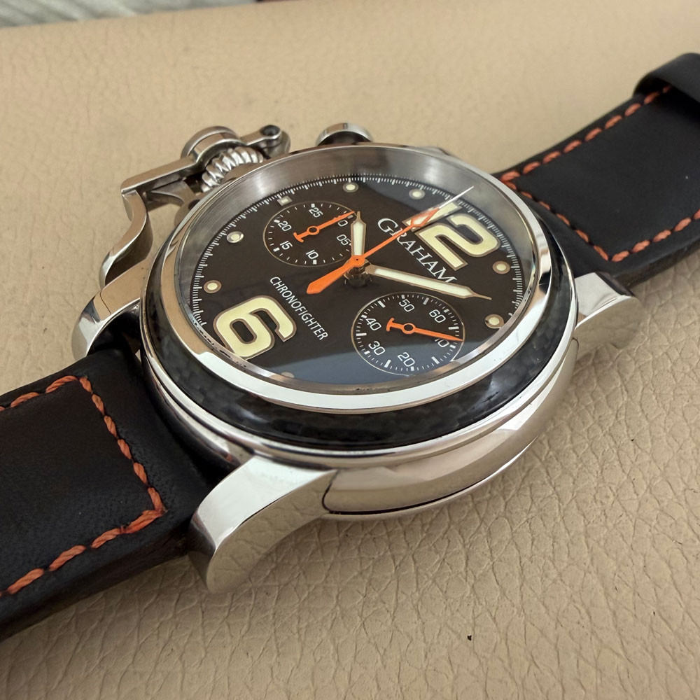 Graham Chronofighter Carbon Racing 2FCFS 13