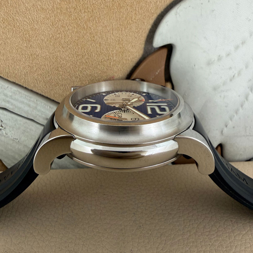 Graham Chronofighter Oversize 11