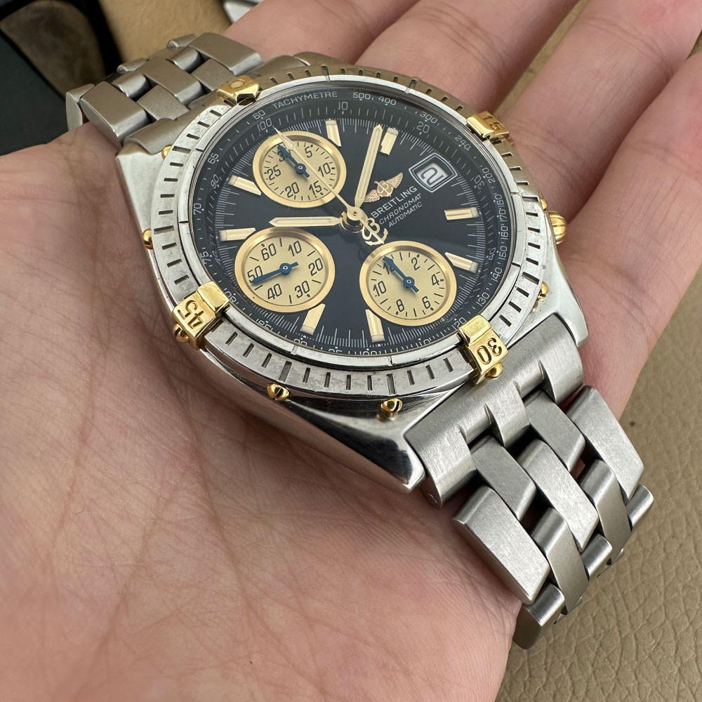 Breitling Chronomat B13050.1 10