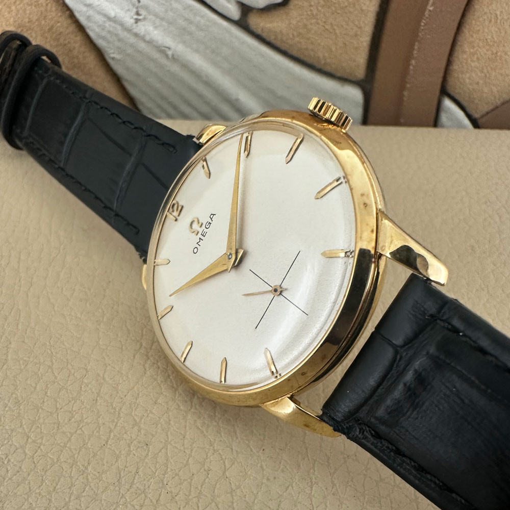 Omega Classic Vintage 2685 13
