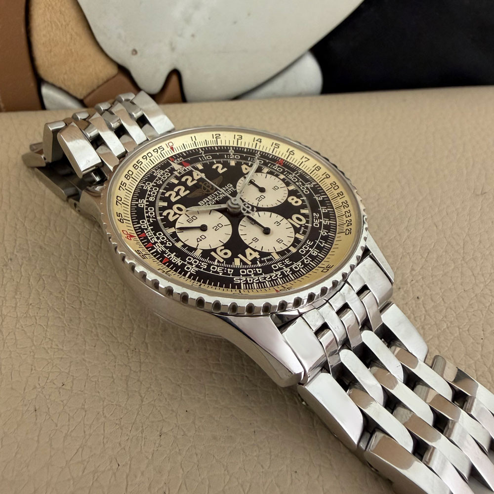 Breitling Cosmonaute Serie Speciale  A12021 11