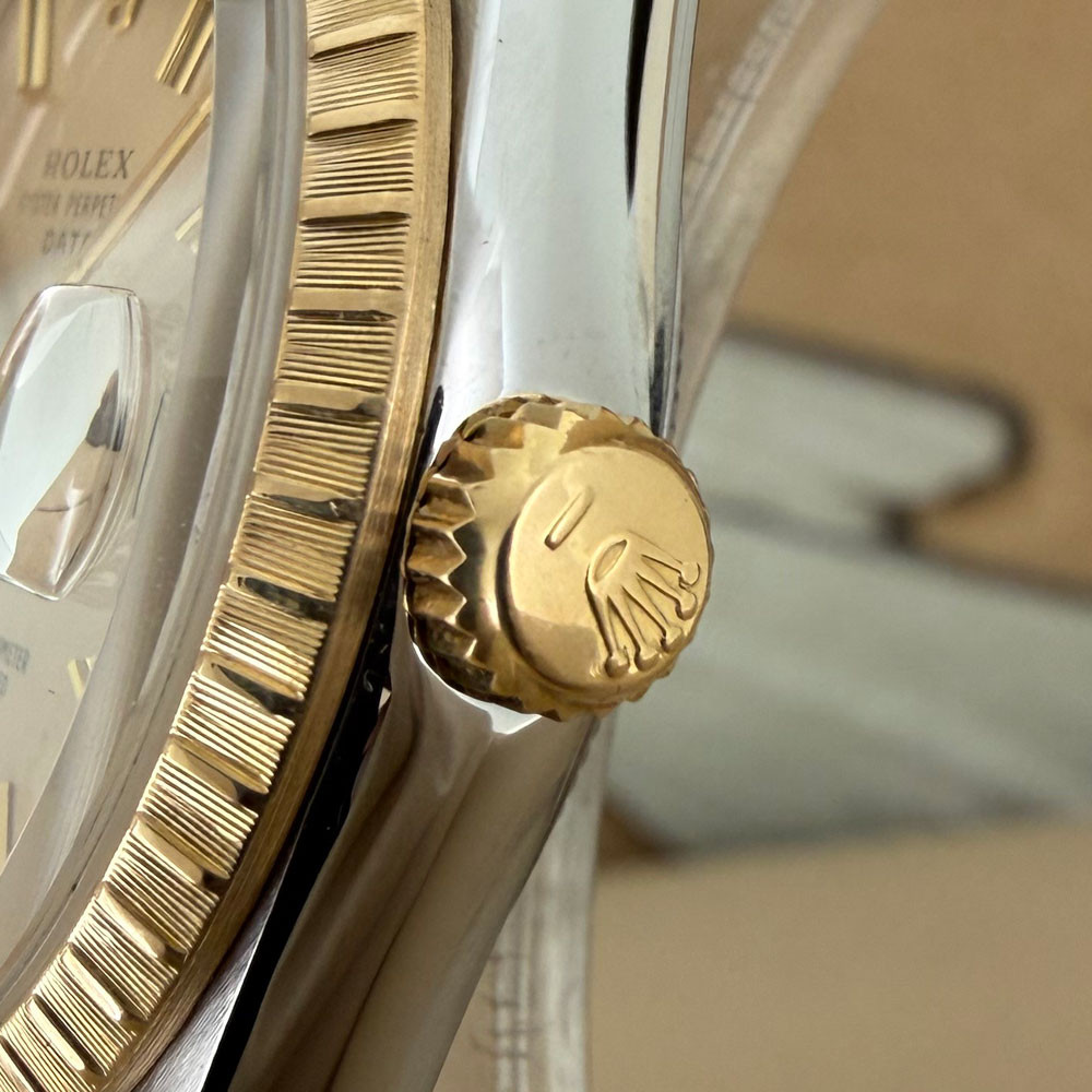 Rolex Date 15223 4