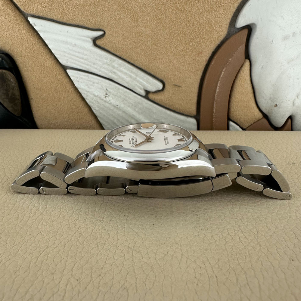 Rolex Datejust 126200 12