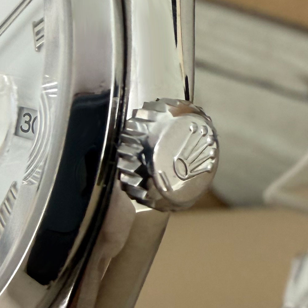 Rolex Datejust White Romans Dial 16200 3
