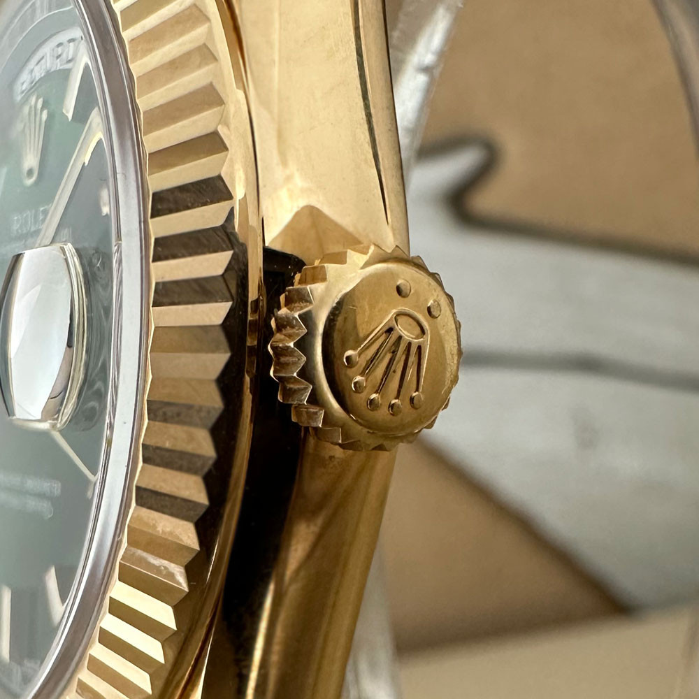 Rolex Day-Date Green Dial 118138 5