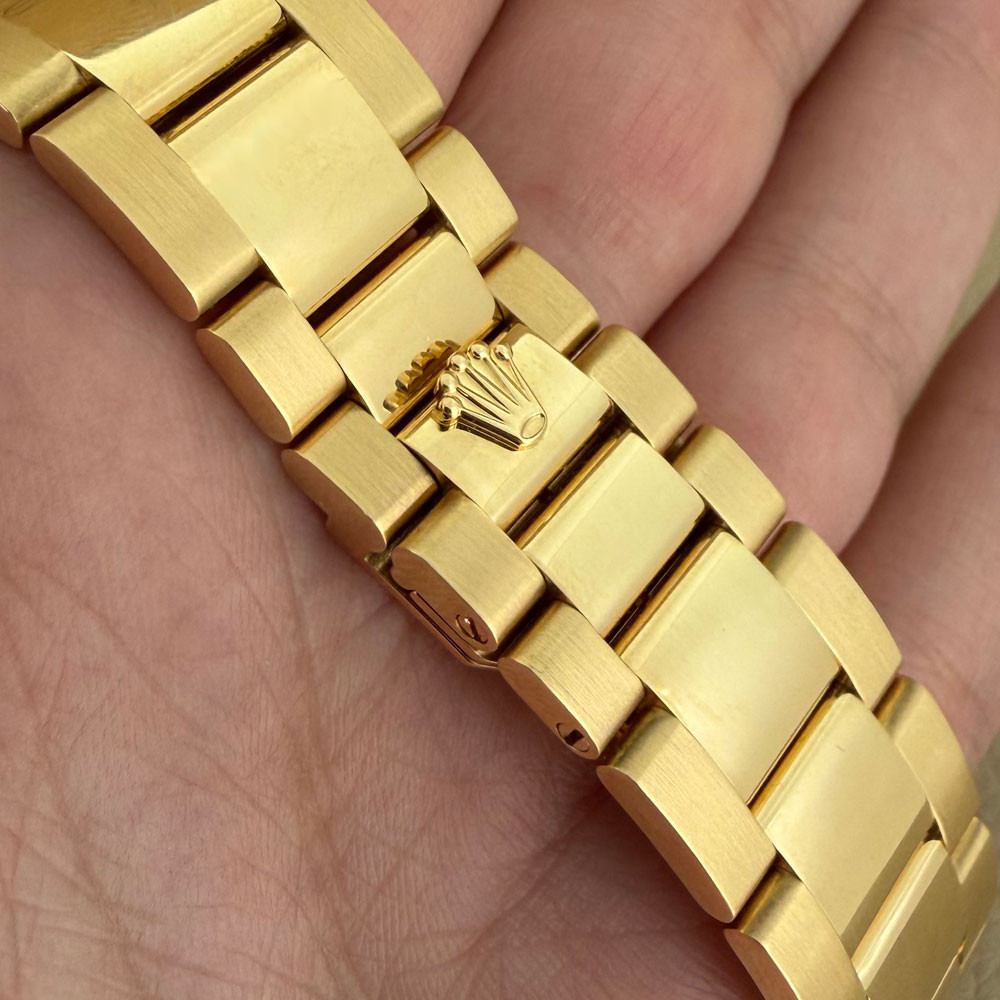 Rolex Day-Date 118208 9