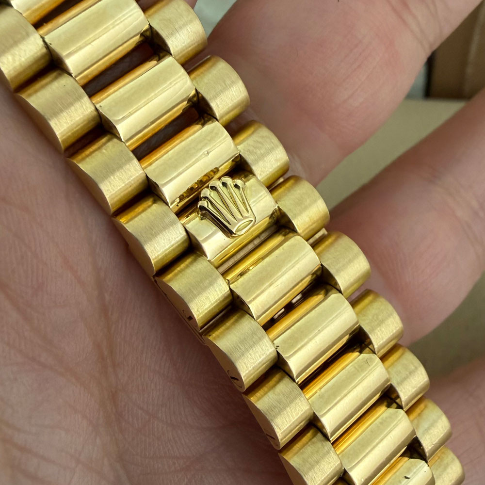 Rolex Day-Date Buckley Dial 1803 9