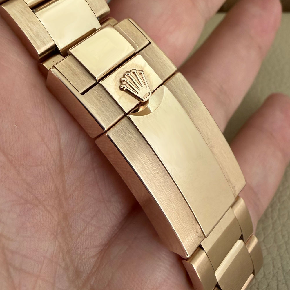 Rolex Daytona Chocolate 116505 8