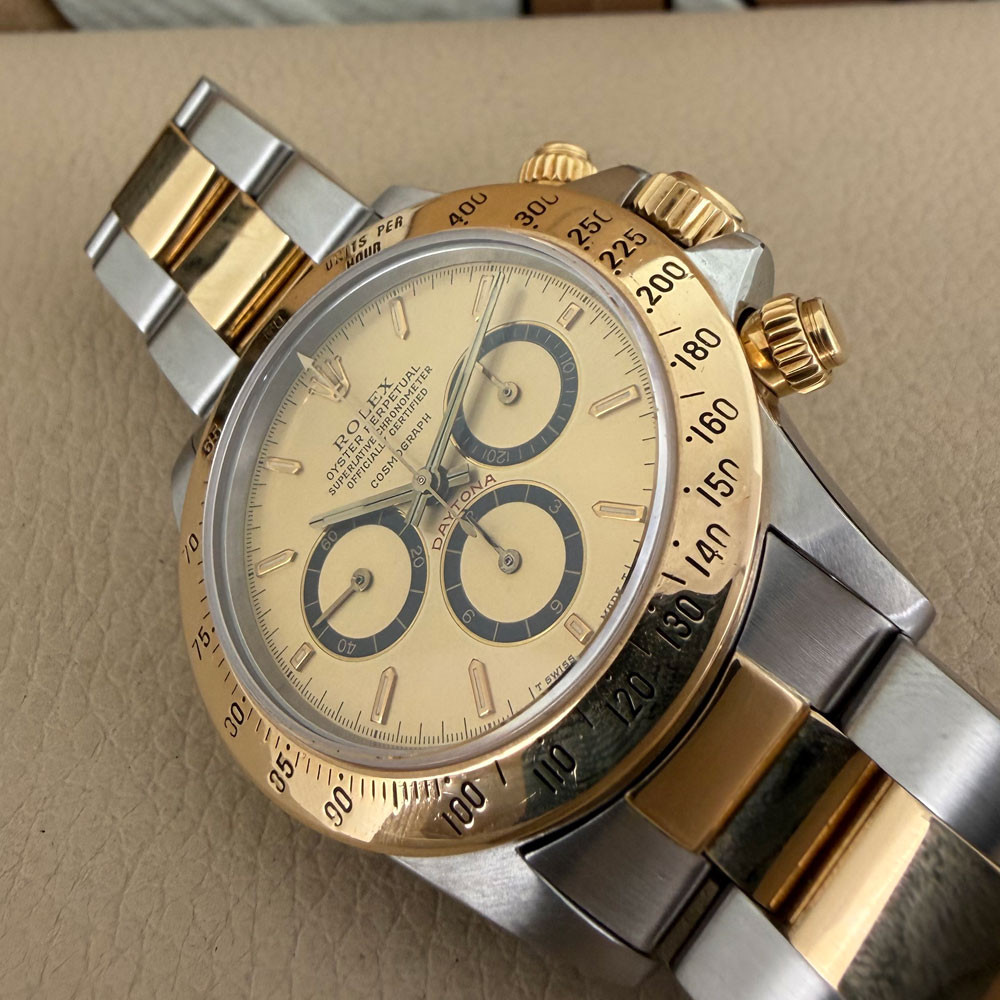 Rolex Daytona Floating Dial 16523 14