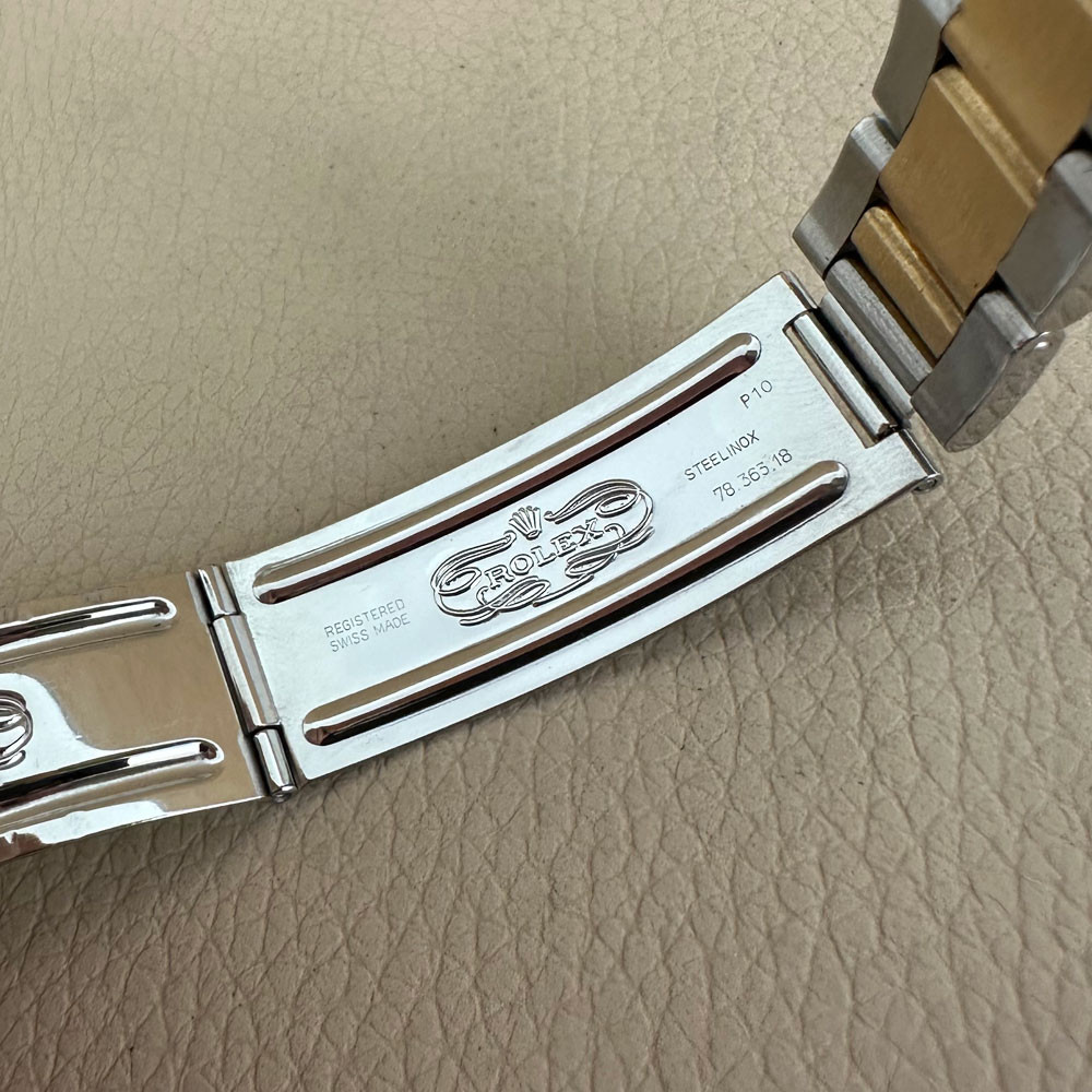 Rolex Daytona Inverted 6 16523 8