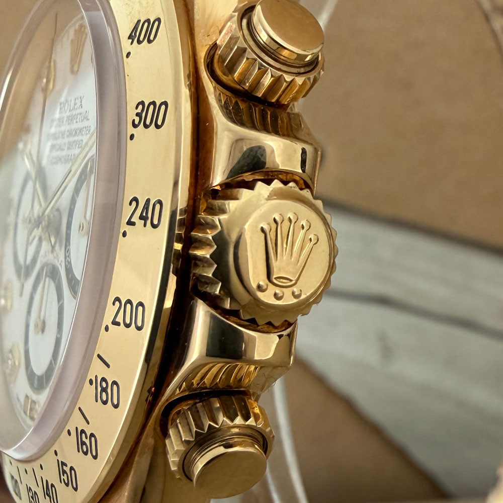 Rolex Daytona Published on Mondani's Book 16528 5