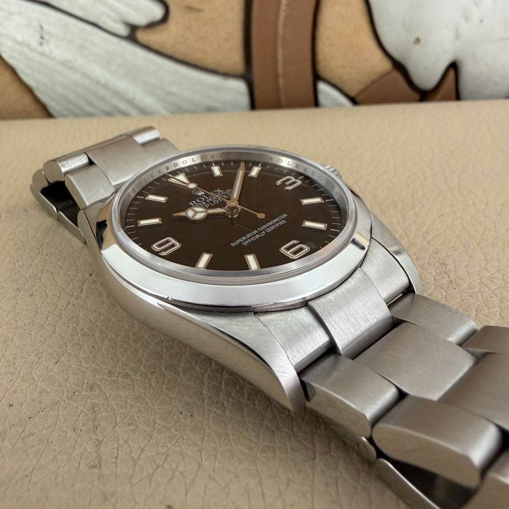 Rolex Explorer 114270 12
