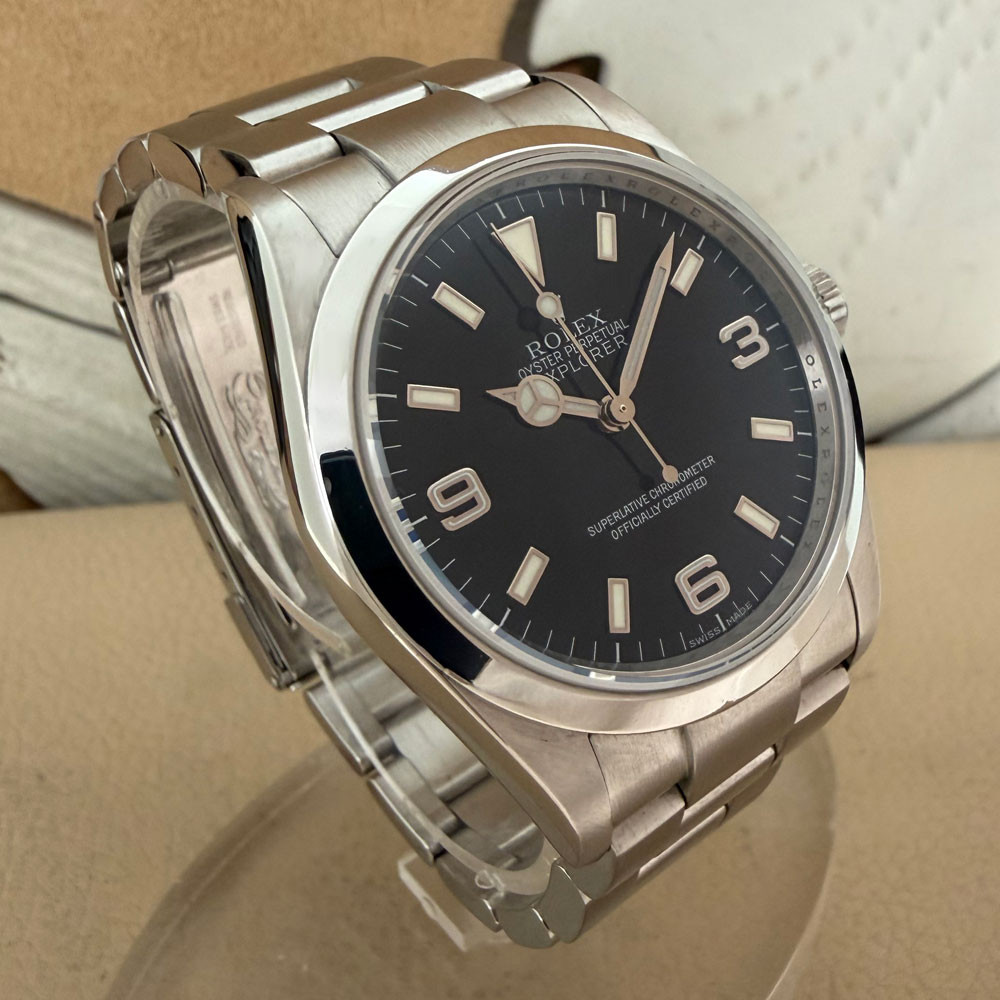 Rolex Explorer 114270 2