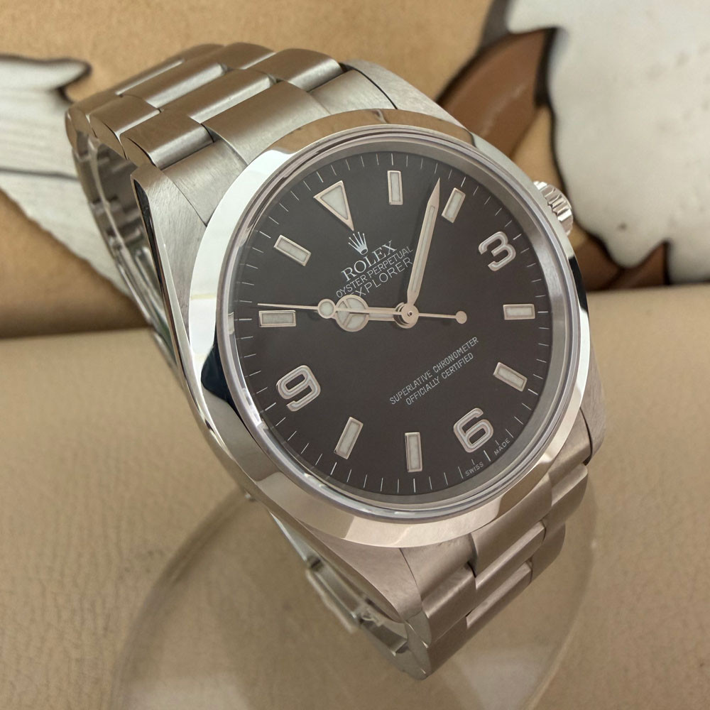 Rolex Explorer NOS 114270 4