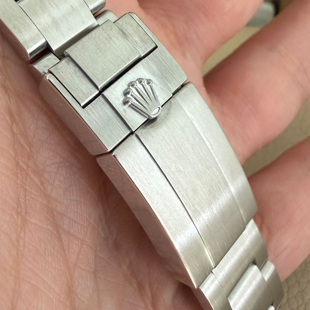 Rolex Explorer 124270 10