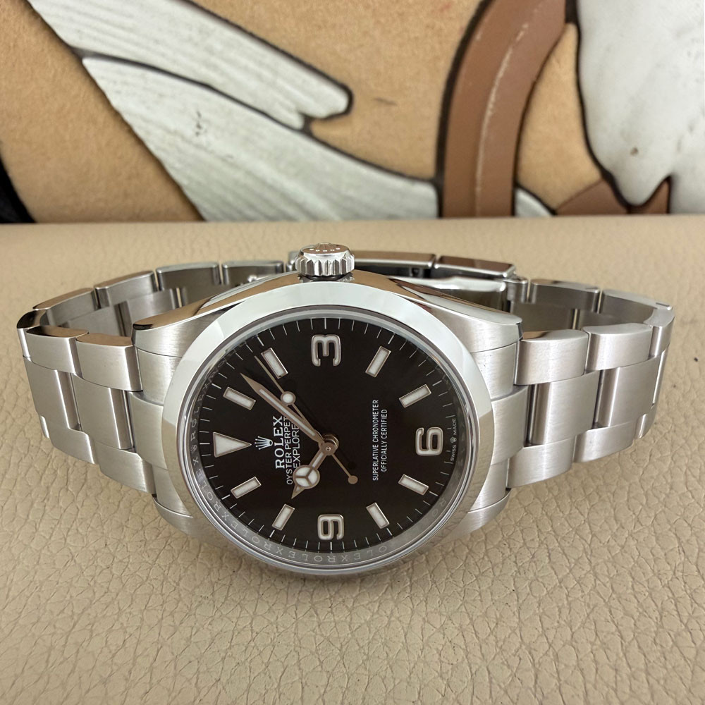 Rolex Explorer 124270 8