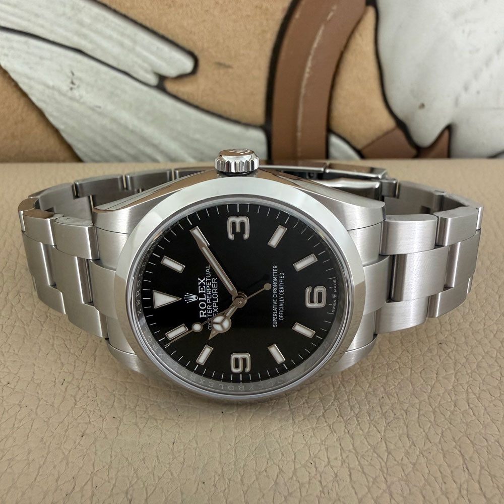 Rolex Explorer 124270 7