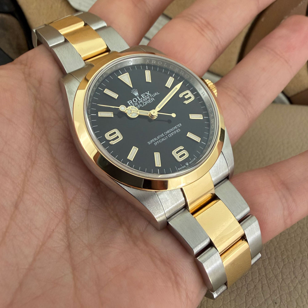 Rolex Explorer 124273 10