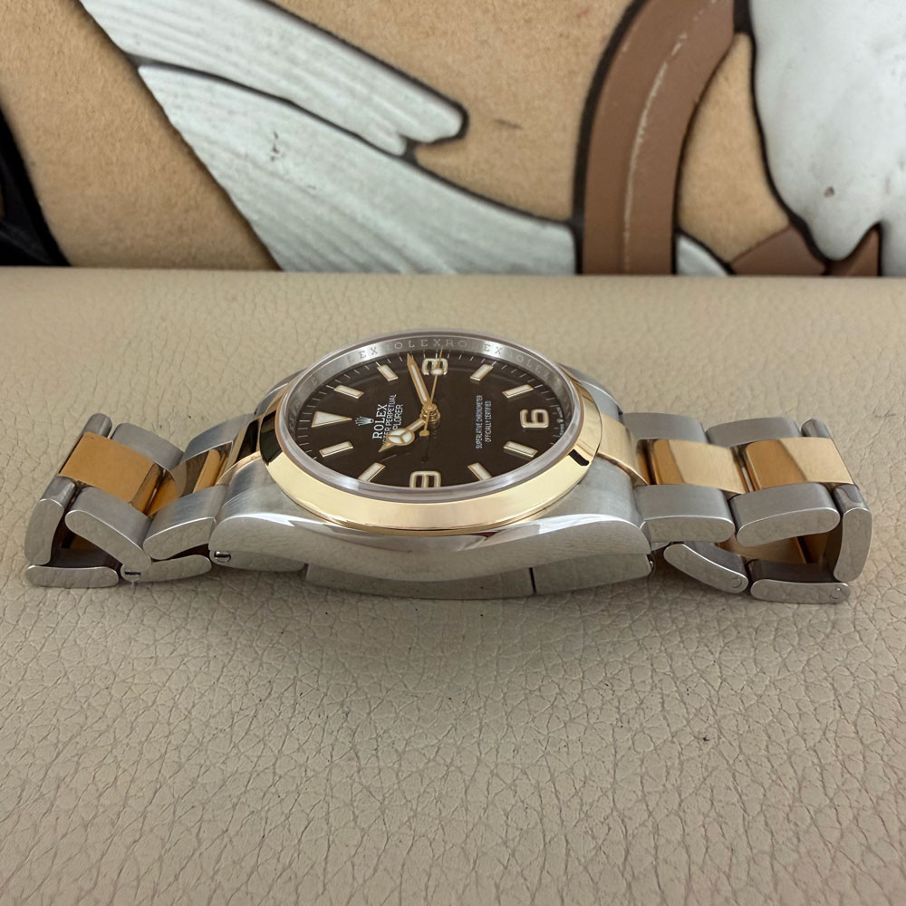 Rolex Explorer 124273 12