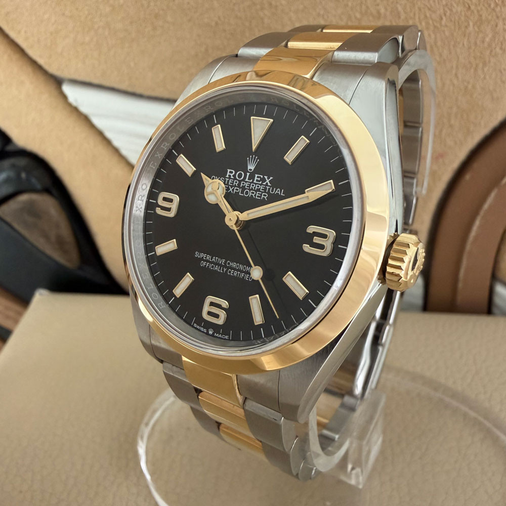 Rolex Explorer 124273 2