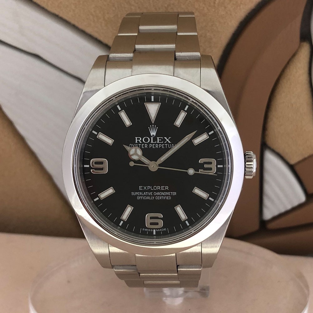 Rolex Explorer 39 MM 214270