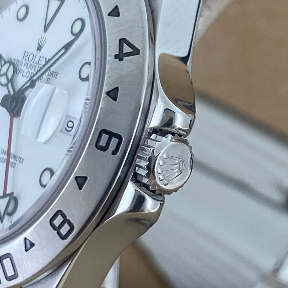 Rolex Explorer II 16570 4