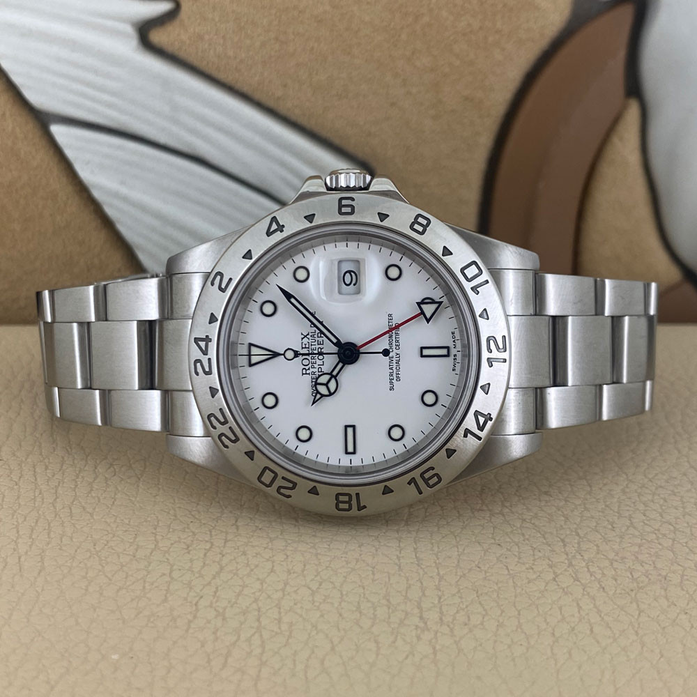 Rolex Explorer II 16570 7