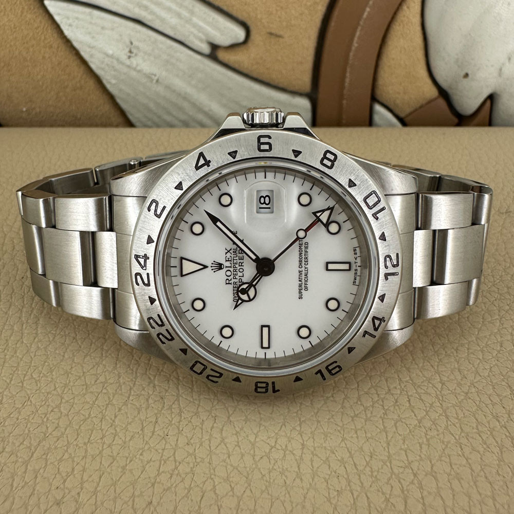 Rolex Explorer II 16570 7