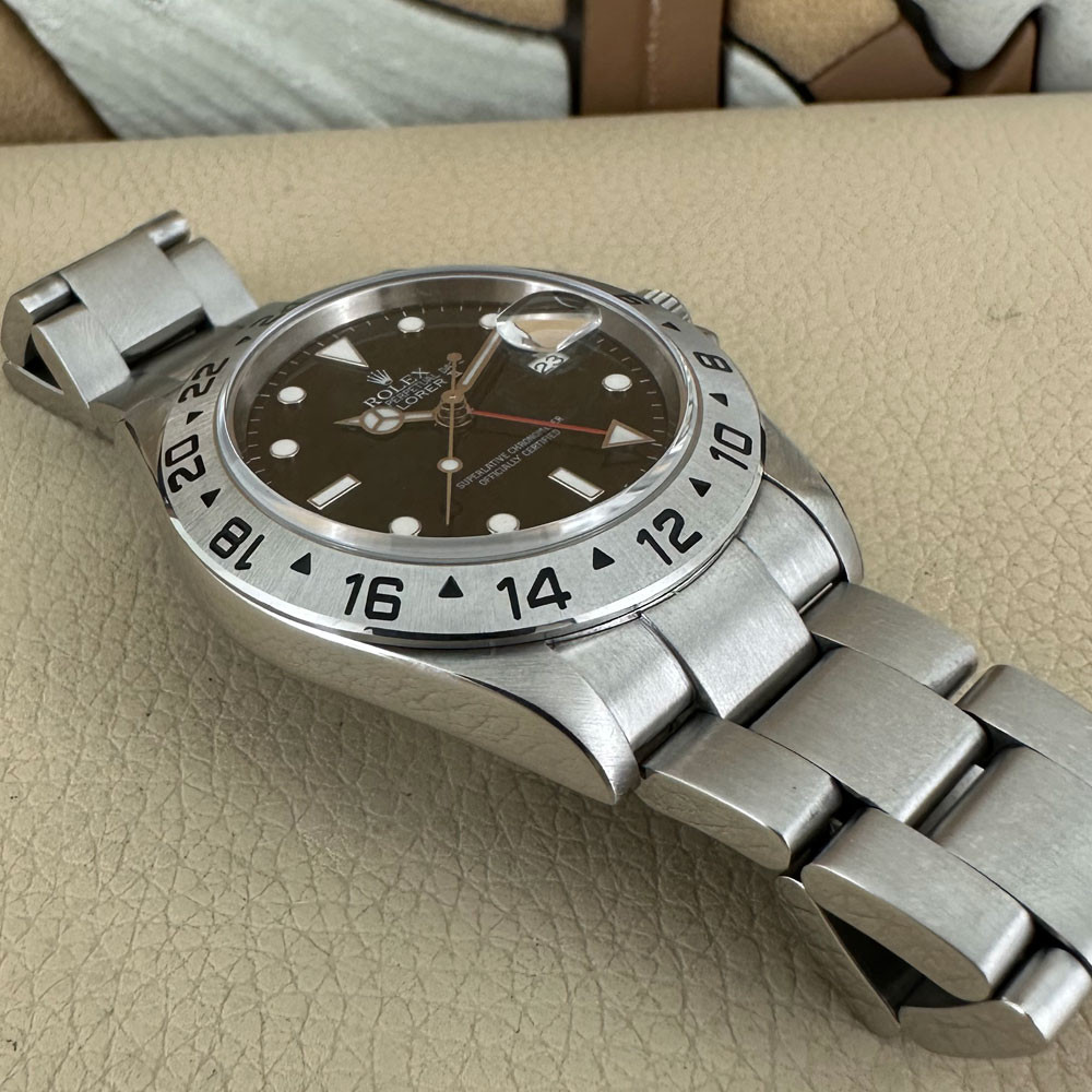 Rolex Explorer II 16570 12