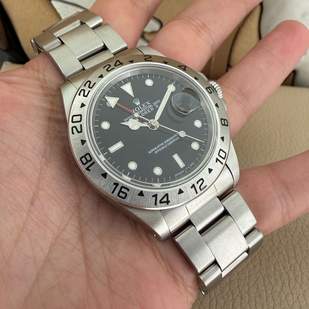Rolex Explorer II 16570 10