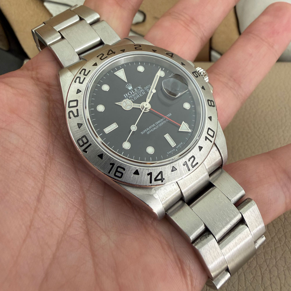 Rolex Explorer II Bracciale SEL 16570 10