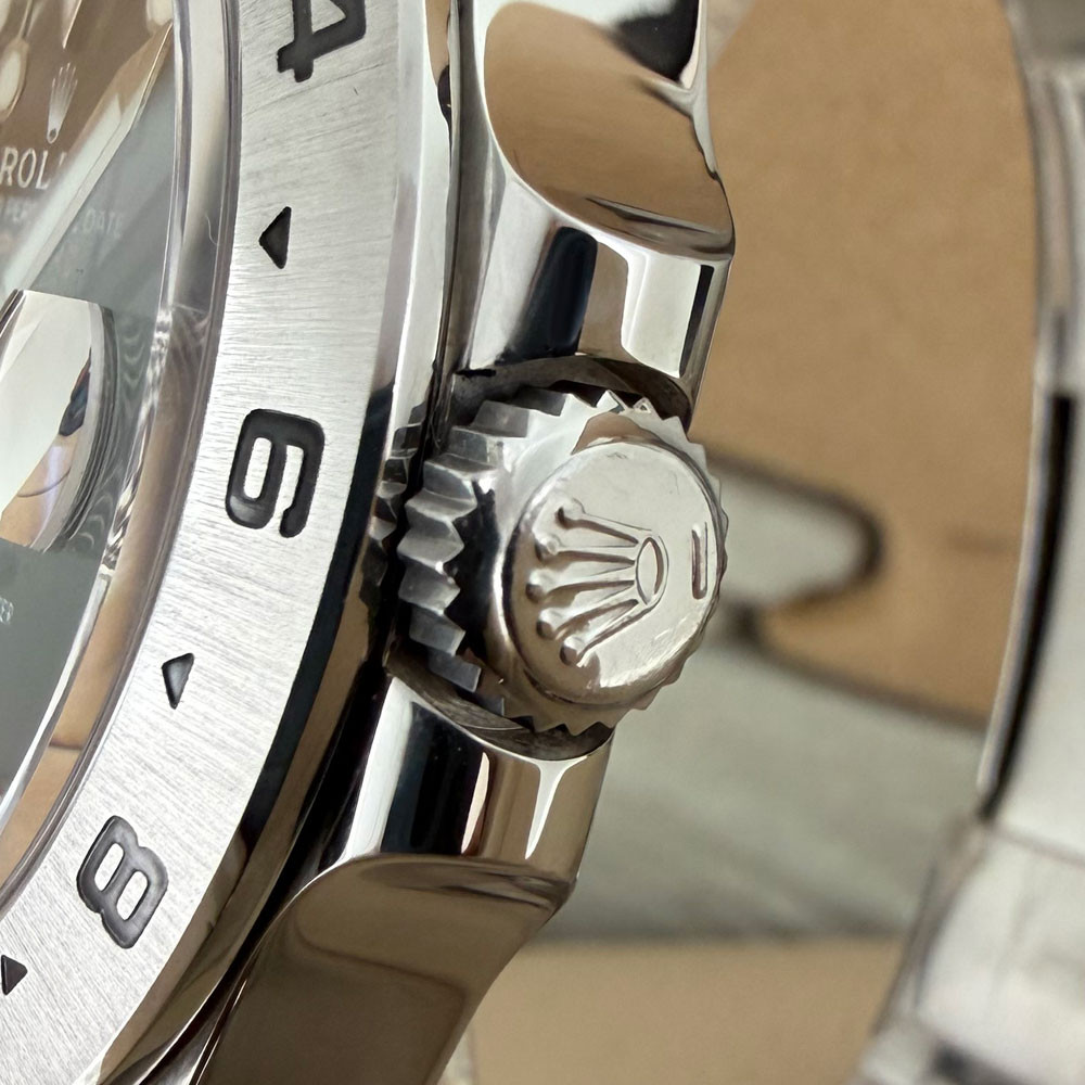 Rolex Explorer II 216570 5