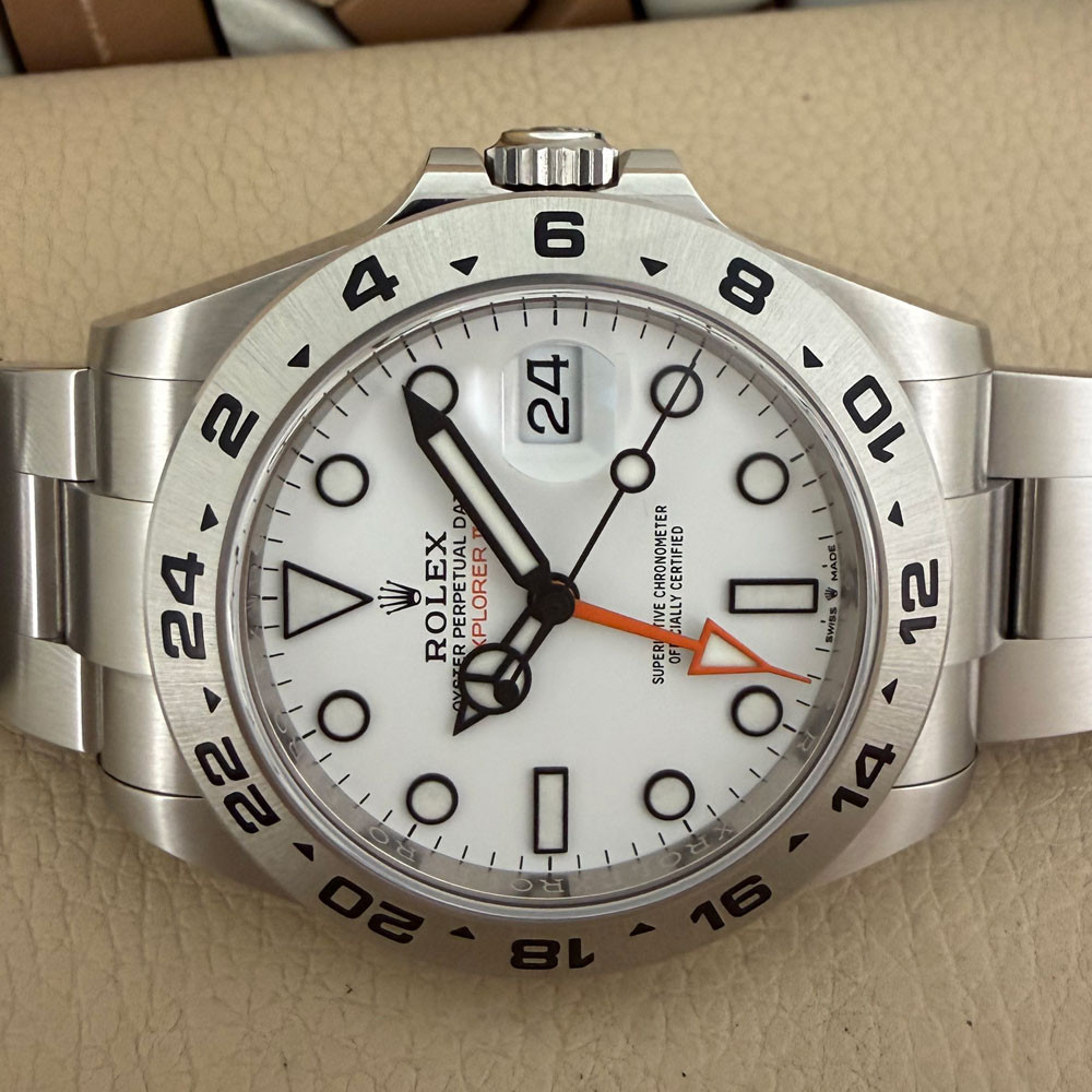 Rolex Explorer II 226570 14