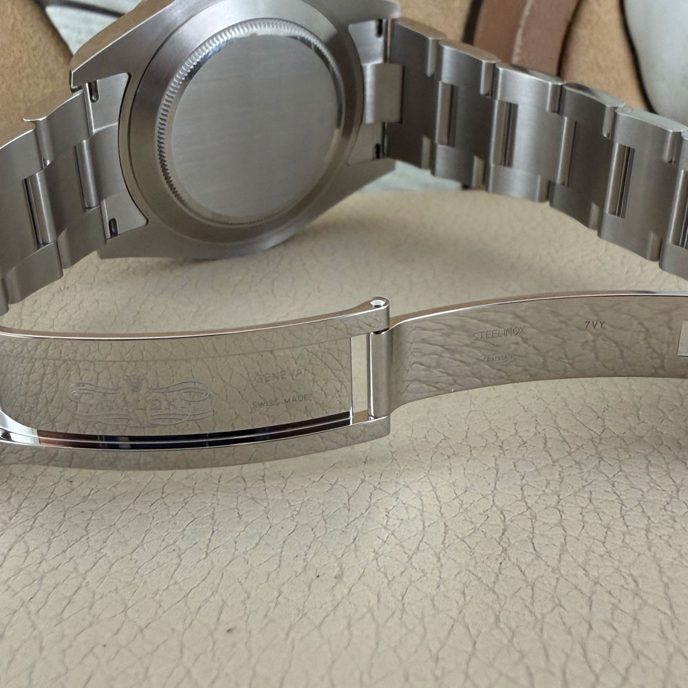Rolex Explorer II Near NOS 226570 11