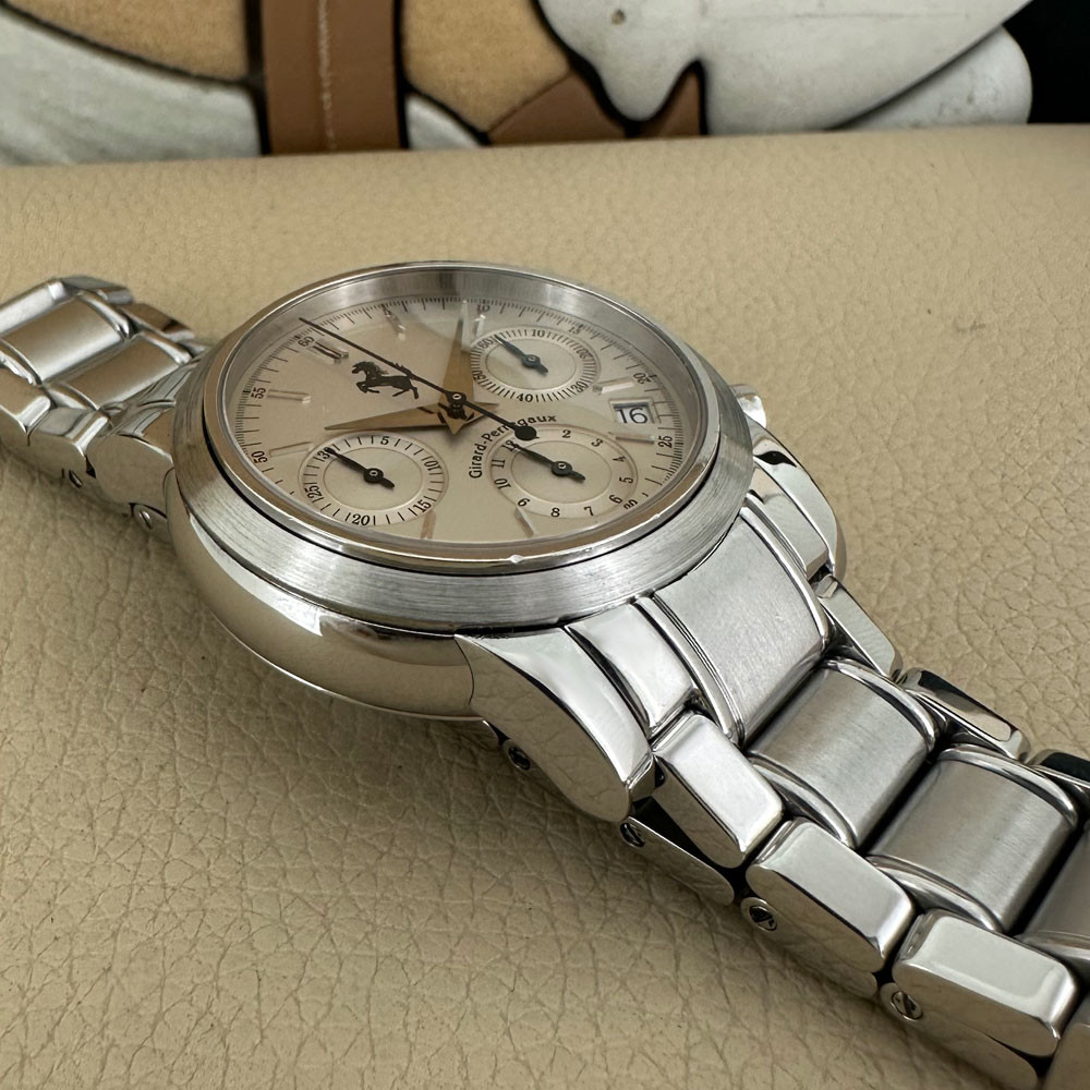 Girard-Perregaux Ferrari 8020 11