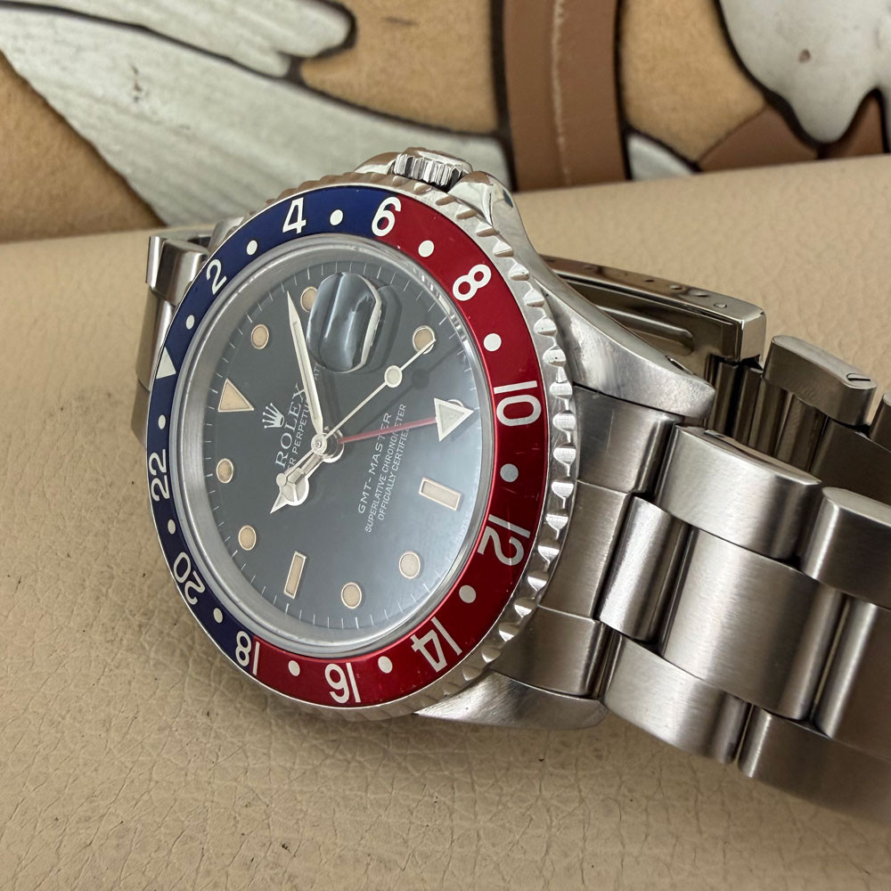 Rolex GMT-Master Pepsi 16700 14