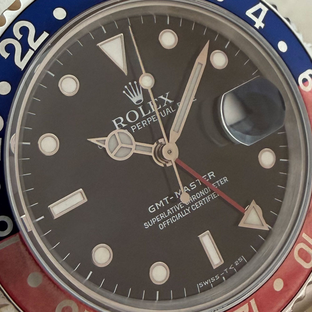 Rolex GMT-Master Pepsi Faded Bezel 16700 5